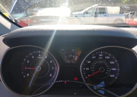 2014 Hyundai Elantra Se из США, поврежденный, VIN 5NPDH4AE3EH481853